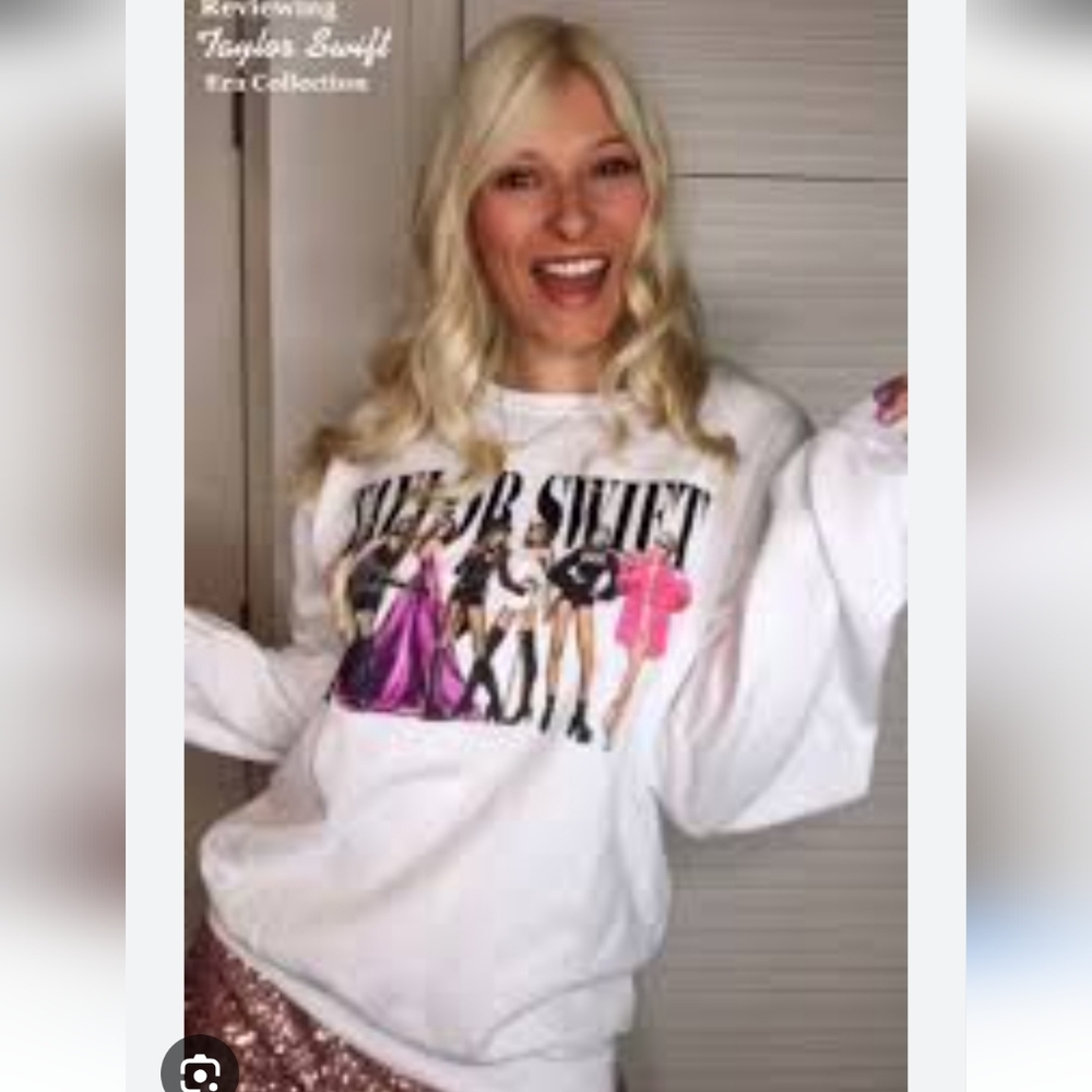 Taylor Swift Era White Oversized Sweatshirt Medium Lover Era Merchandise‎